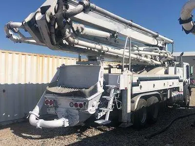 Used 2005 SCHWING BPL2023-24 39X Concrete Pumps Colorado US | Concrete Pump Depot #1393866