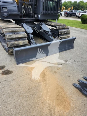 USED 2022 XCMG XE150U