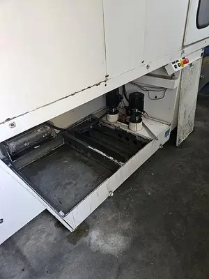 USED 2000 AXA VARIO