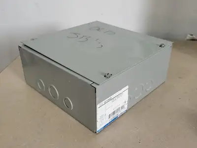 Used THOMAS & BETTS 10104D Misc Electrical & Power Parts British Columbia CA | Lenmark #253614