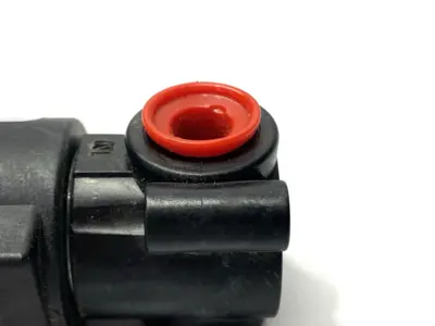 USED ALCON SOLENOID VALVE 1/4" PORTS 24VDC