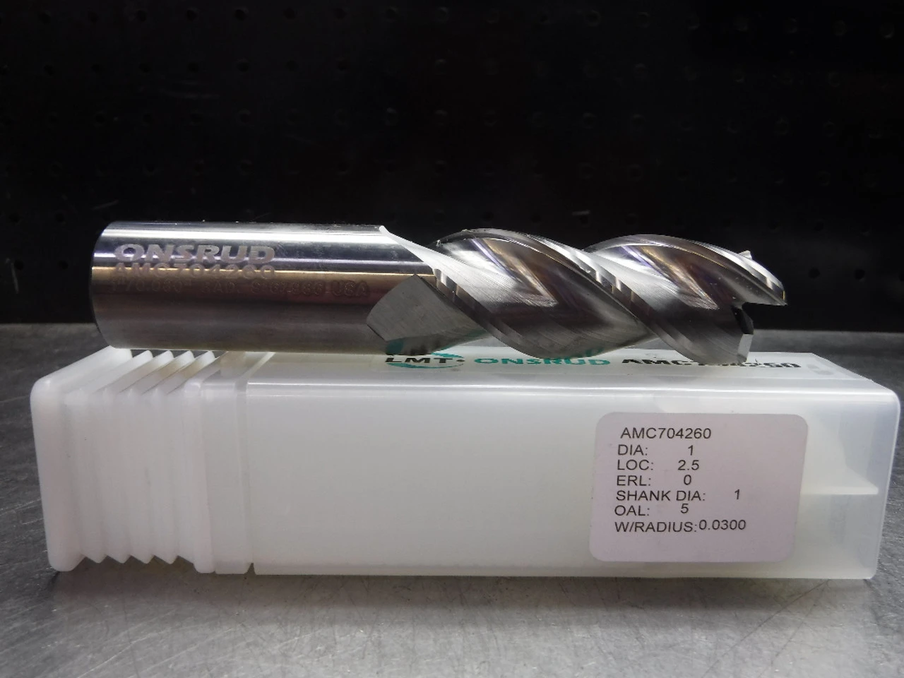 LMT Onsrud 1" Solid Carbide Endmill 3 Flute AMC704260 (LOC1327B)
