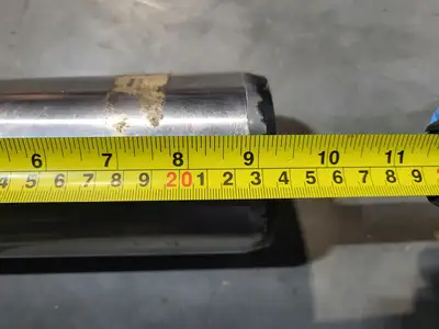 USED CATERPILLAR 235-7391