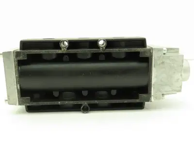 Aro J213SS-024-A Solenoid Spool Valve 5-Way 2 Pos 24V AC/DC 3/8" NPT