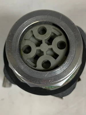 USED Allen-Bradley 800T-N2KF4