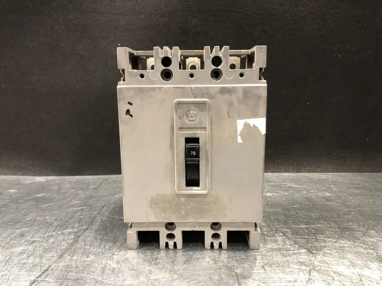 Used WESTINGHOUSE HFB3070 Switchgears British Columbia CA | Lenmark #244068