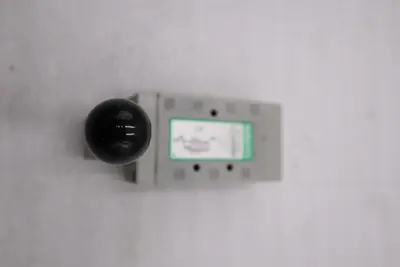 NEW OPEN BOX Numatics L23LA4520000000 pilot air control valve STOCK H1450A