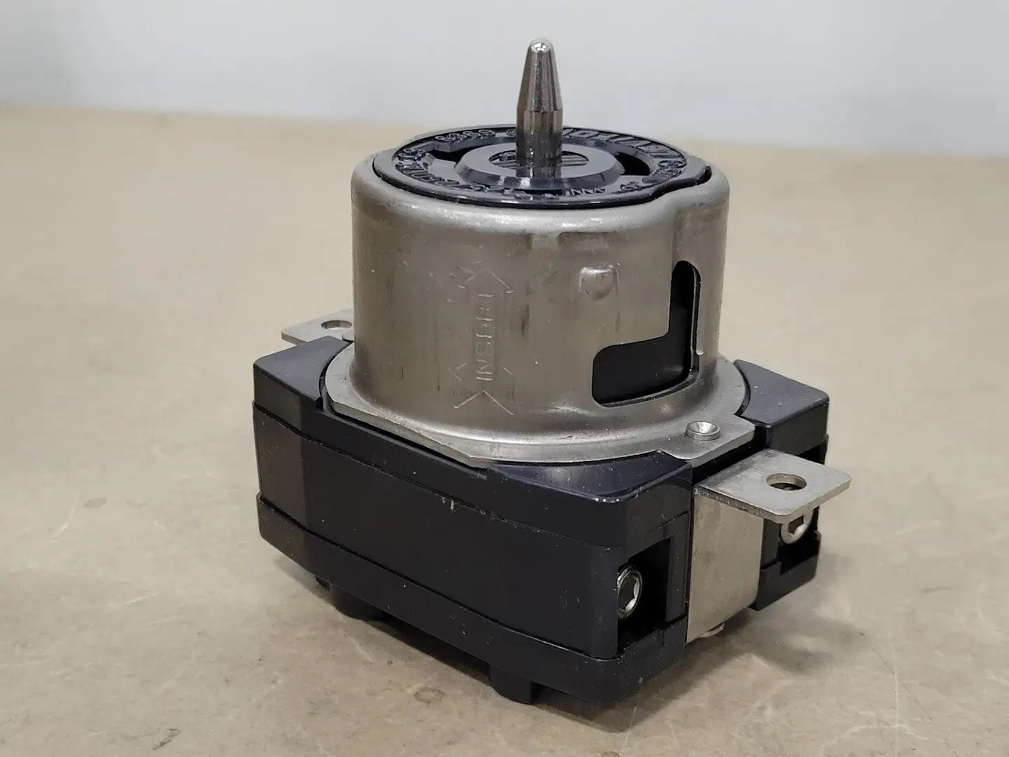 NEW LEVITON CS6369