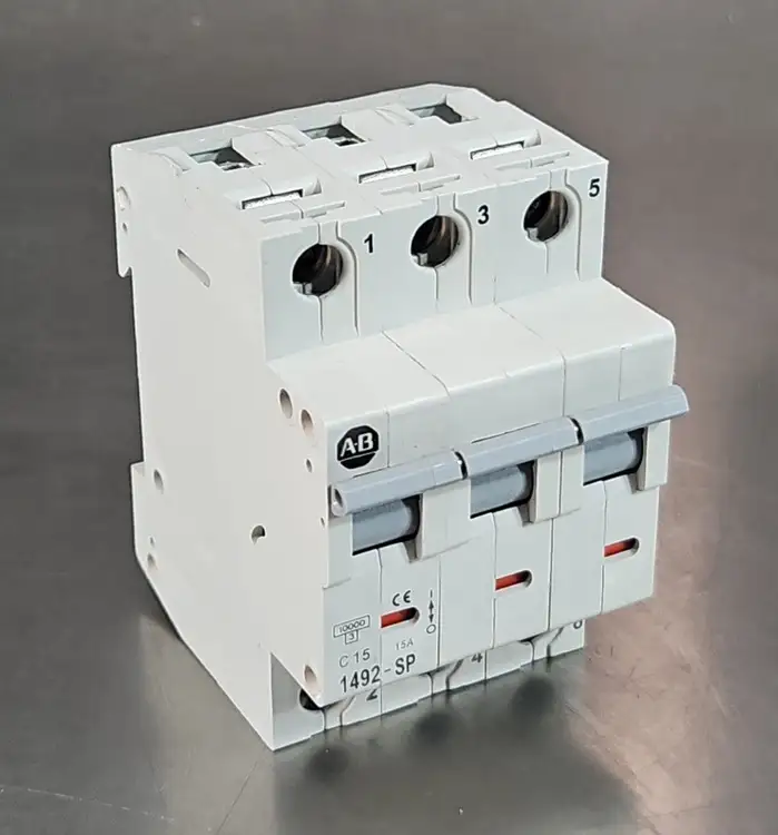Used Allen-Bradley ALLEN-BRADLEY 1492-SP3C150 Circuit Breakers South Carolina US | Palmetto Automation #1158564