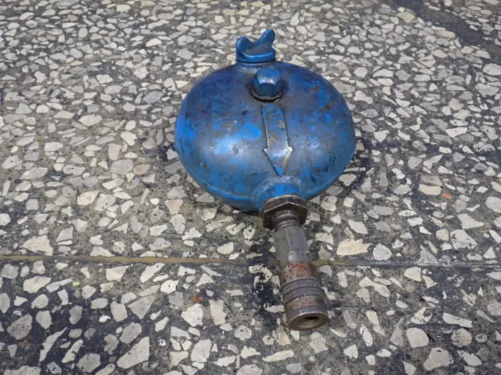 Lubricator
