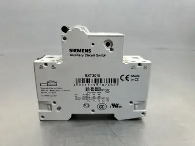 USED Siemens 5SY4201-7 Circuit Breaker, 4A, 2 Pole, 230/400V w/5ST3010