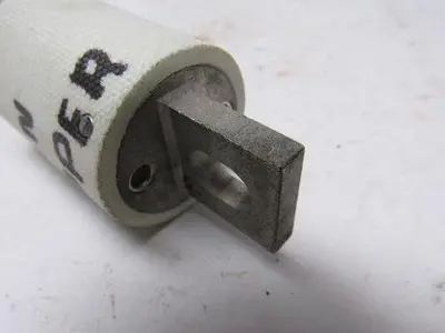 Ferraz Shawmut A30QS125-4 Semiconductor Protection fuse 125A 300V Bolt in Blades
