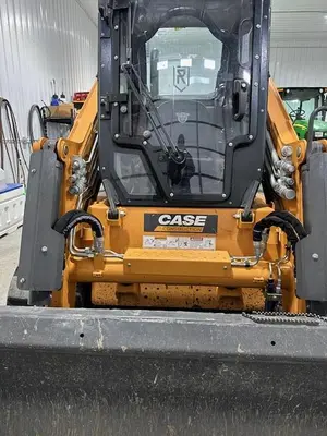 USED 2024 CASE TV620B