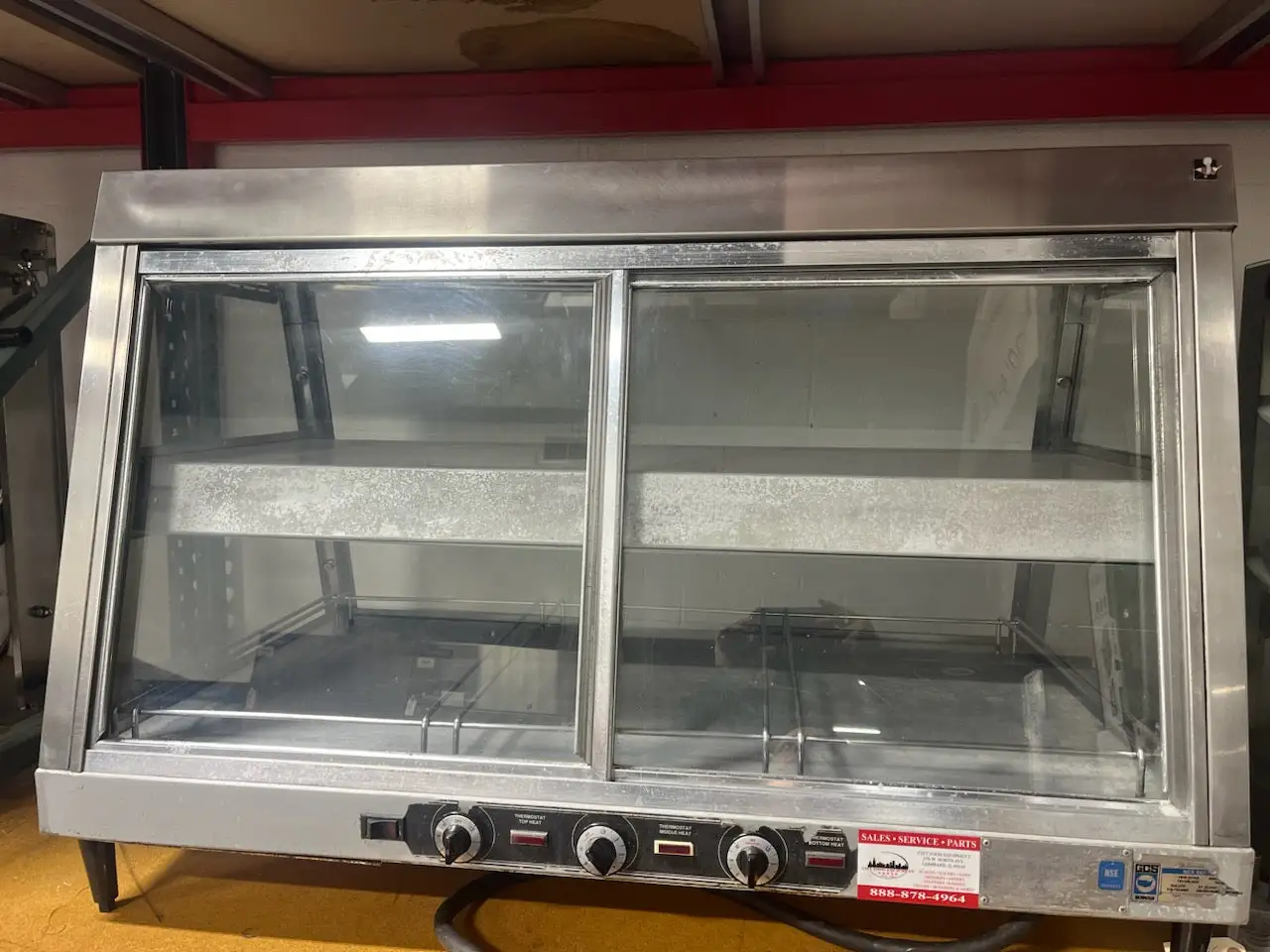 Used BKI TW-3D - 44" Heated Display Case