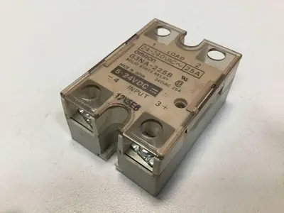 USED OMRON G3NA-225B