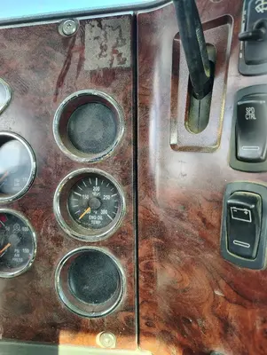 Used 2015 MACK PINNACLE CHU613 Conventional trucks Michigan US | Proxy Equipment #1425988