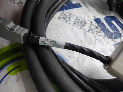 USED YASKAWA SGMAS-08A2A-FJ13