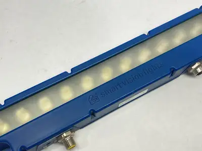 USED SMART VISION LIGHTS L300-WHI-W