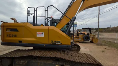 2022 XCMG XE250U Excavators | Mid South Machinery (7)