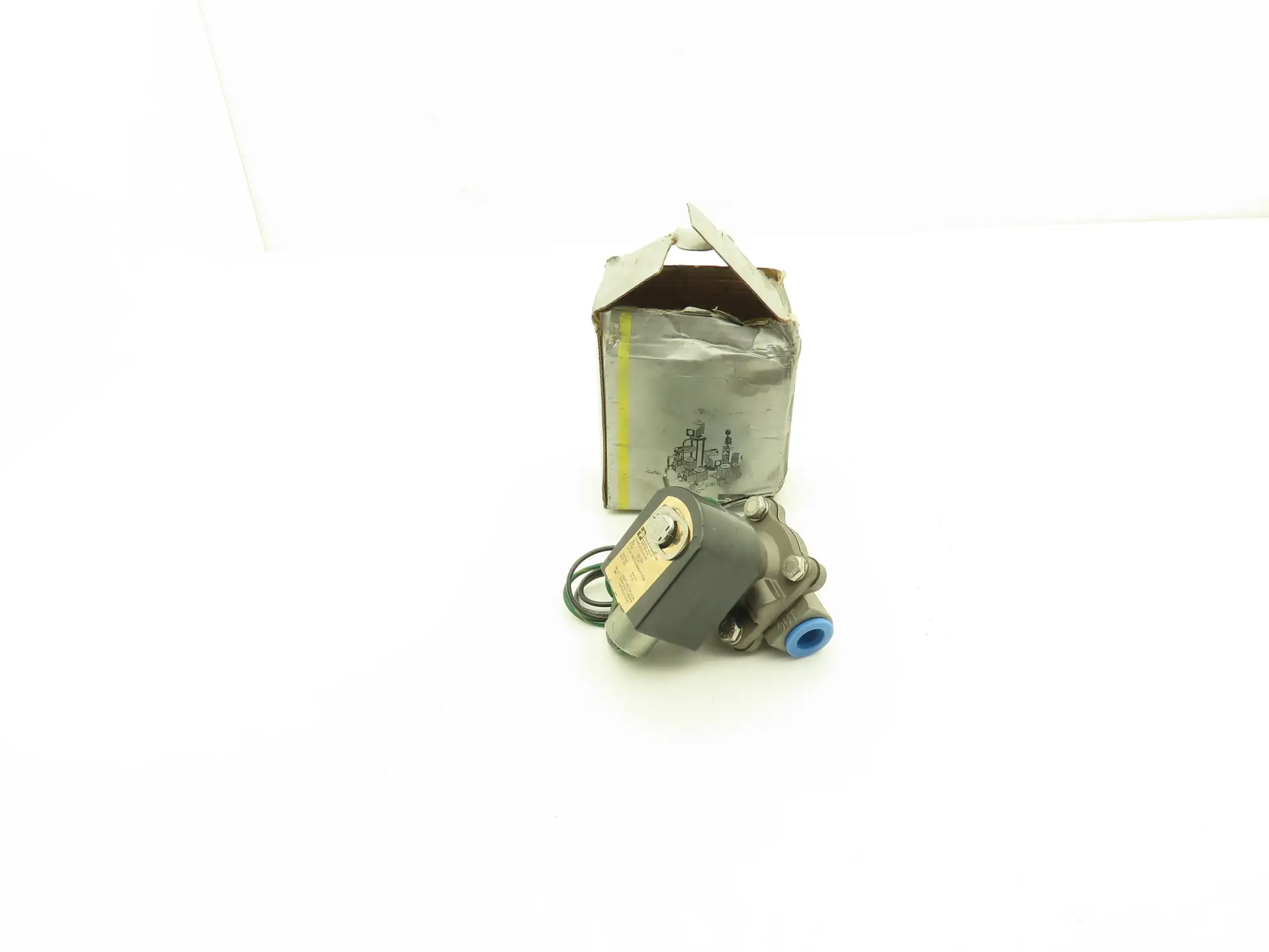 Parker 06F23C6640A3F4C80 Solenoid Valve 2-Way 3/8" NPT 24VDC Normally Closed
