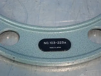 USED MITUTOYO 103223A