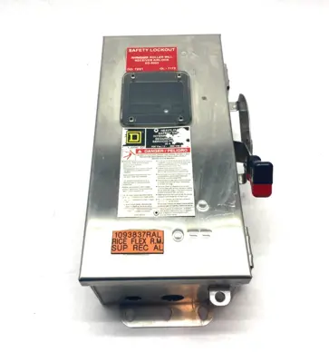 USED SQUARE D STAINLESS STEEL HEAVY DUTY SAFETY SWITCH SERIES E1
