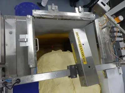 USED 1995 RHEON CWC