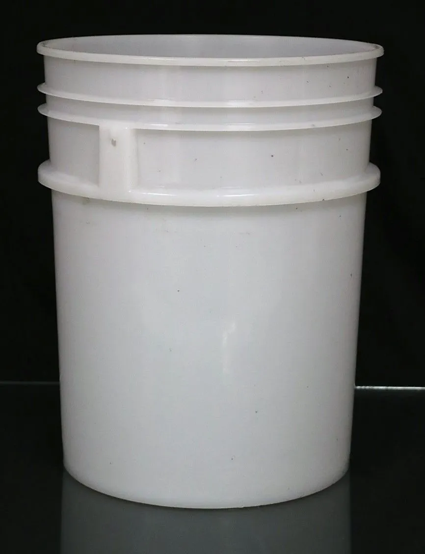 USED Top Grade Canada 20 L Molds