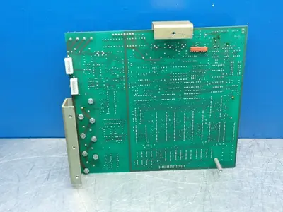 USED HAAS AUTOMATION 323051E