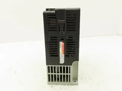 Allen Bradley 25B-D4P0N104 Power Flex 525 AC Drive 380-480V 1.5kW 2Hp 3Ph Ser A