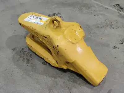 USED CATERPILLAR 472-0796
