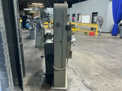 Used DOALL 3012U Vertical Band Saws Ohio US | HGR 24 #1471918