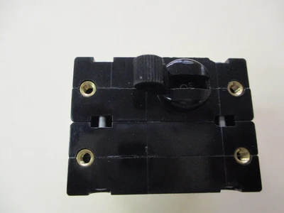 NEW Carling Technologies BB2-B0-26-630-221-D