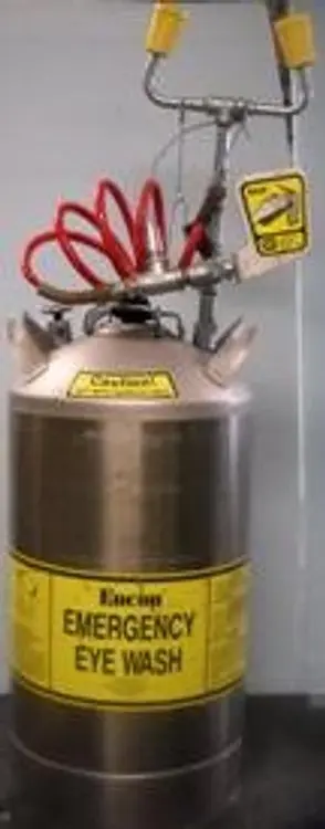 Used _UNKNOWN_ Z358.0-1998 CHALLENGER VI Safety Equipment Texas US | Bamko Surplus Process Equipment #933740