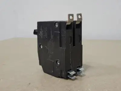 USED SQUARE D QOB250