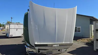 USED 2015 PETERBILT 579