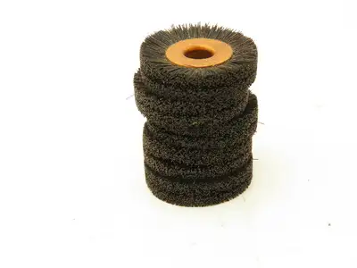 Horsehair Brush Polishing Wheel 1" Dia x 1/4" Bore Copper Center  Lot of 50