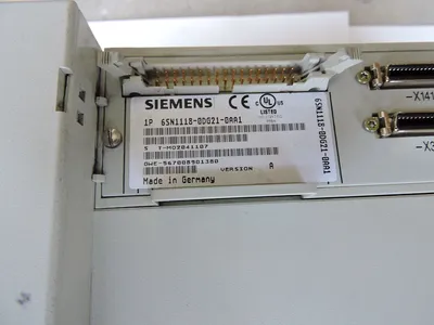 SIEMENS 6SN1124-1AA00-0EA1 DRIVE WITH 6SN1118-0DG21-0AA1