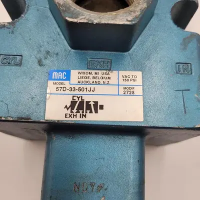 Used MAC MAC 57D-33-501JJ VALVE CONNECTED TO MAC SOLENOID 250B-501JJ Pump & Valve Parts | ND Industrial Surplus #1217641