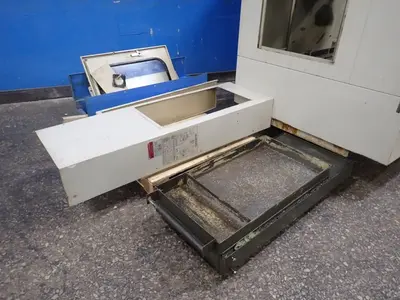 USED 1996 KIA MACHINE TOOL V35