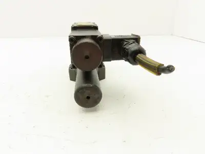 Used HYDROLUX MOOG _UNKNOWN_ Valves/Fittings | Arrow Industrial #622649