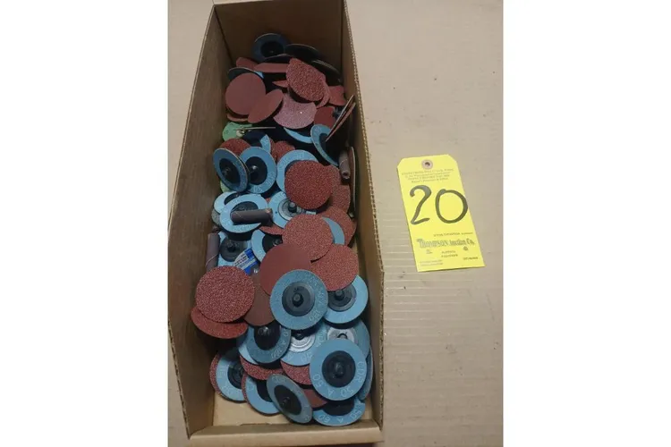 Used _UNKNOWN_ _UNKNOWN_ Sanding Discs Ohio US | Thompson Auctioneers #1547278
