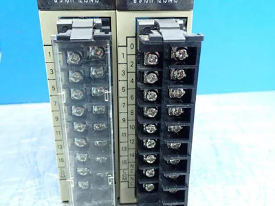 USED OMRON C200HID212