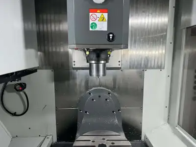 2023 HAAS UMC-500 Vertical Machining Centers | Toolquip, Inc. (4)