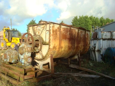 5,600 L Gardner M/S U Trough Mixer