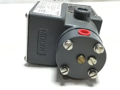 Moore 77-16 Transducer Input 16mA 15VDC Max 250kPA