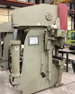 320 TON X 10' ACCURPRESS MODEL #732010 ADVANTAGE HYDRAULIC PRESS BRAKE, W/ ETS 3000 CONTROLS, NEW 2010: YOBRO #24910
