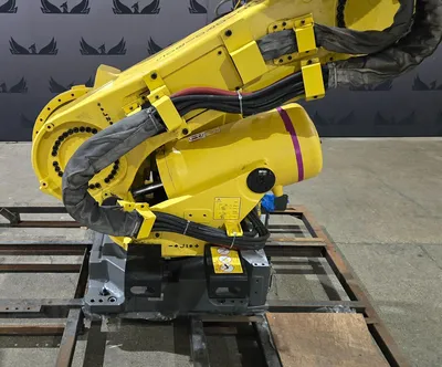 Used 2016 FANUC R-2000IB/210F + R30IB Robots Michigan US | iGAM Industrial Marketplace #1144083