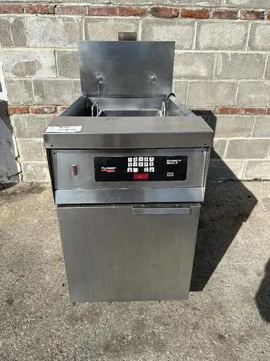 Used FRYMASTER _UNKNOWN_ Gas Cooking Equipment British Columbia CA | Surrey Food Equipment #432618