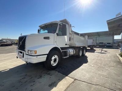 Used 2011 VOLVO VHD Dump trucks California US | Big Truck & Equipment #1412190